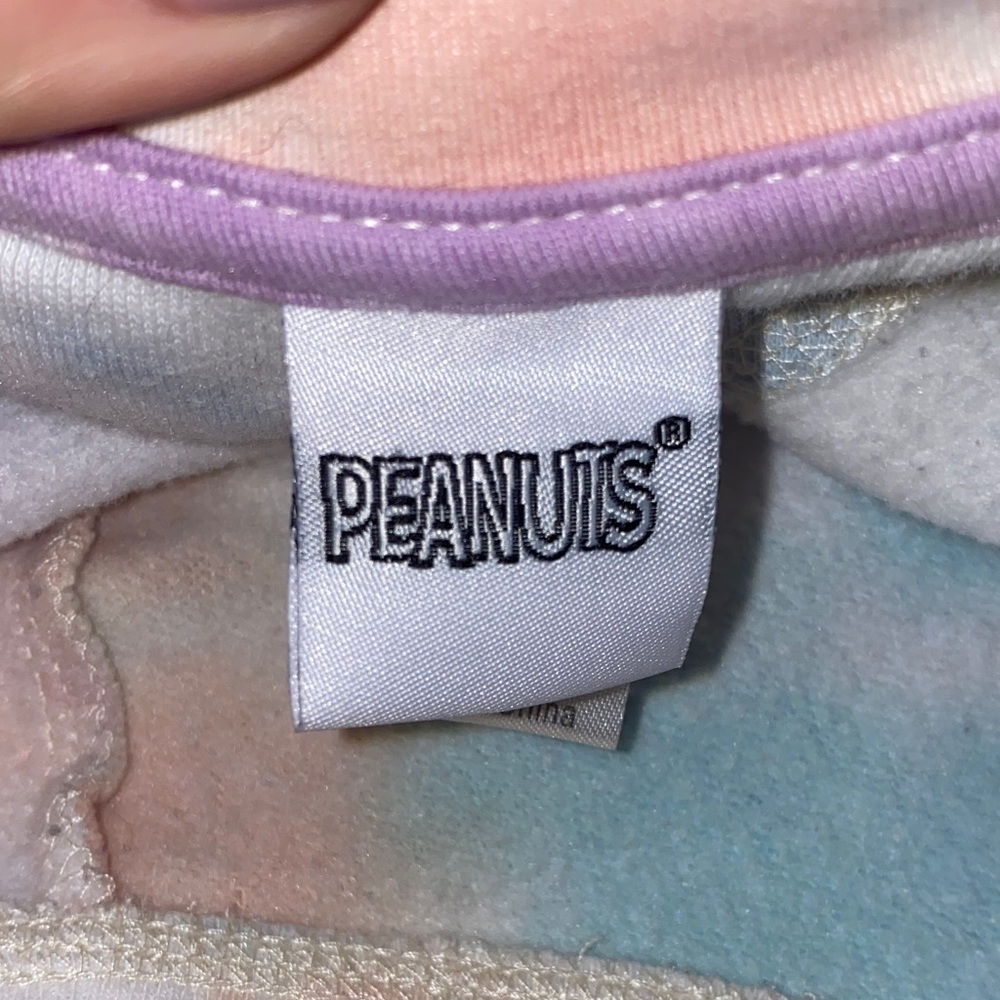 5/$50 Peanuts Tie-Dye Cropped Sweatshirt with Snoopy and Woodstock Size Large - Picture 6 of 10